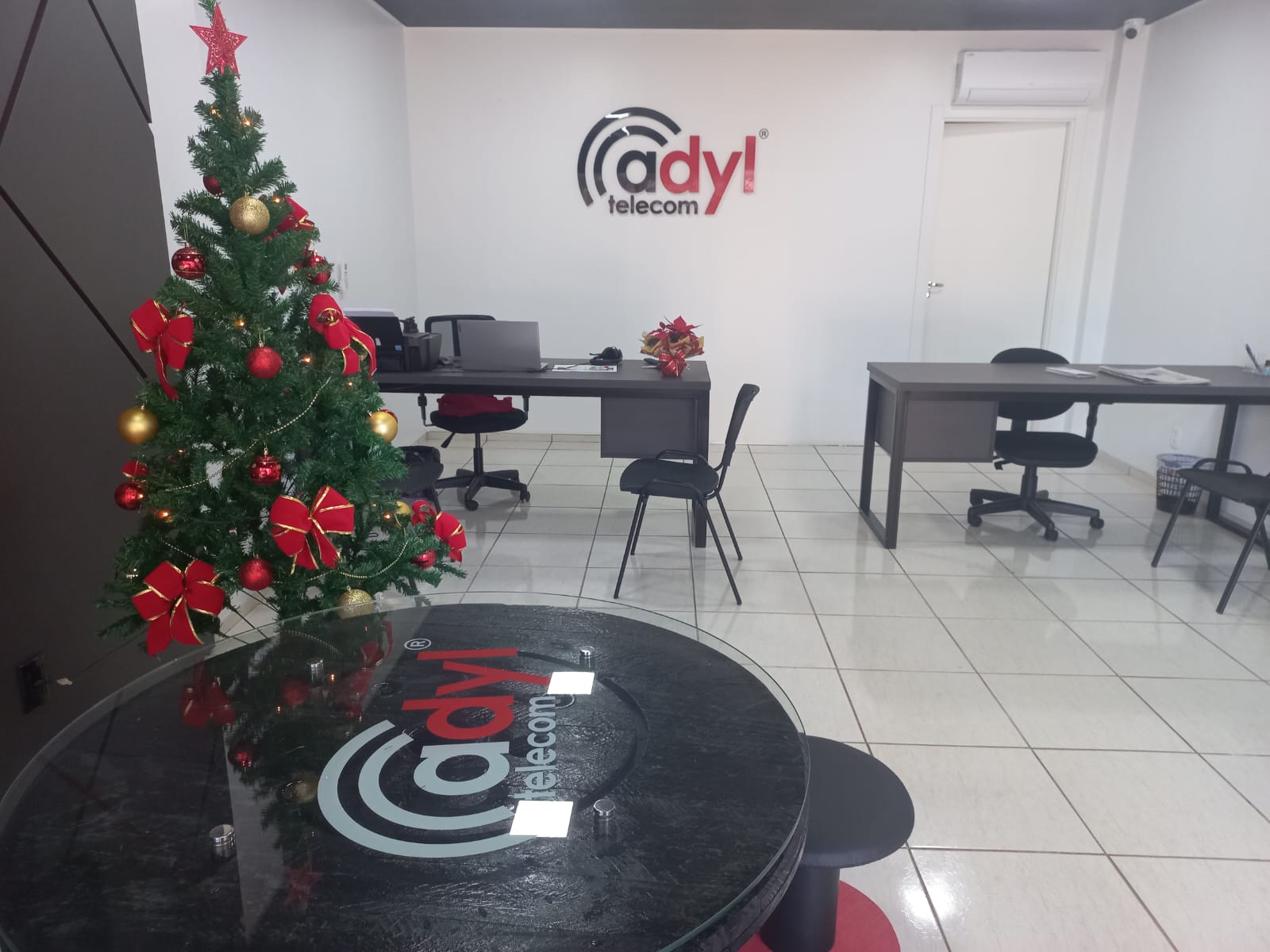 Fachada da loja Adyl Telecom em Marau