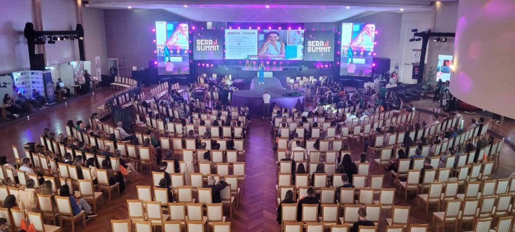 A Adyl Telecom leva conexão para a primeira edição do Serra Summit em Nova Prata