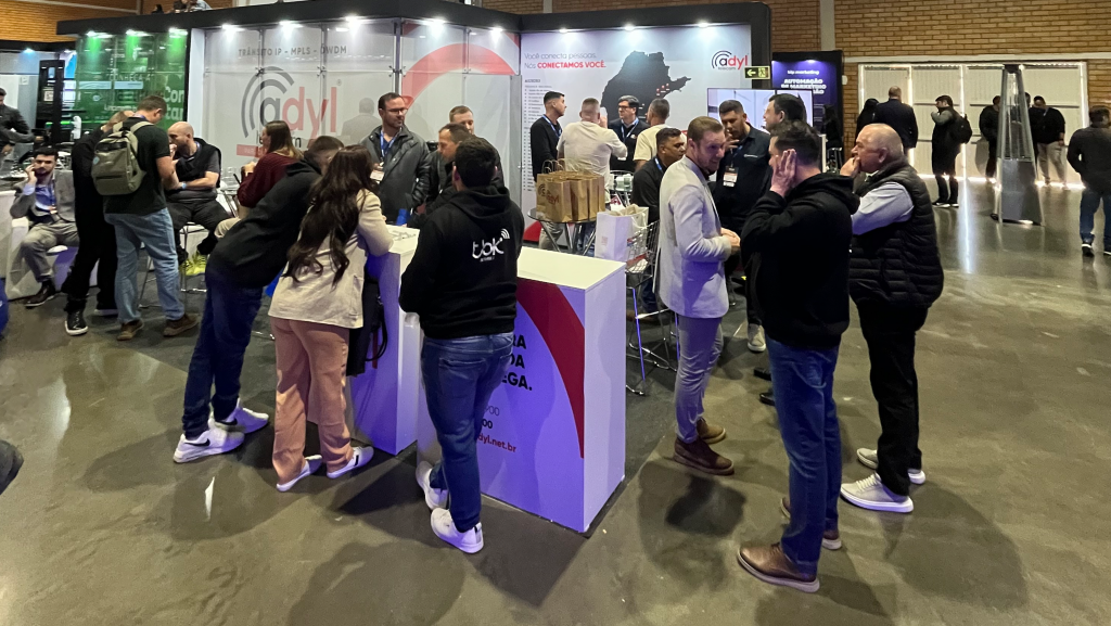 Fortalecendo parcerias e levando conectividade: Adyl Telecom no Link ISP 2025